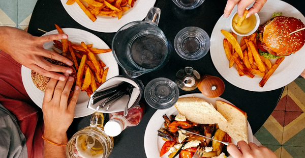 Comida en un restaurante/ Unsplash