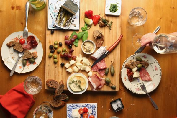Del aperitivo de domingo al cocido madrileño ¿dónde conseguir la mejor comida tradicional de Madrid?