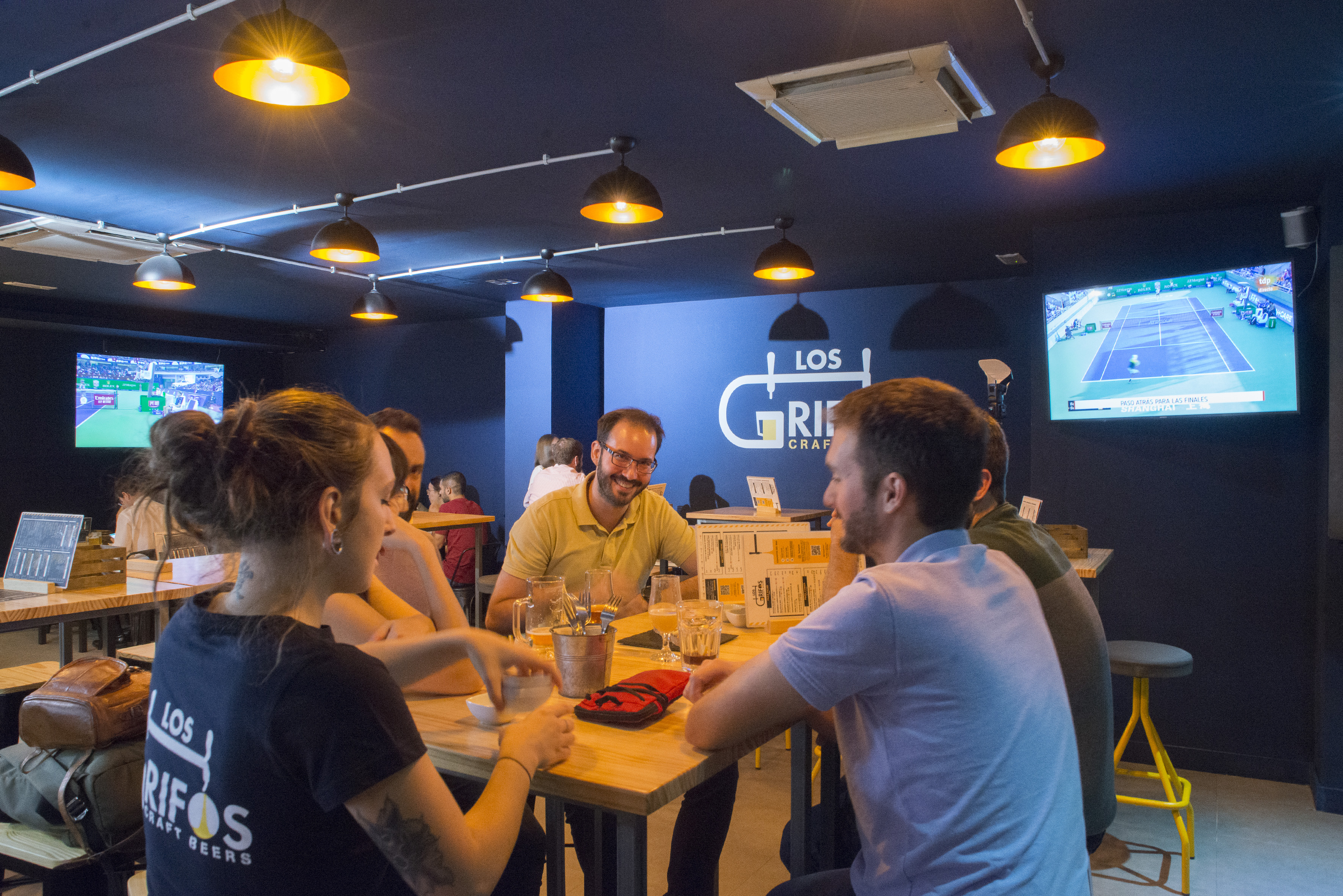 Los Grifos: dando a conocer la cerveza artesana en Madrid - Saborea Madrid