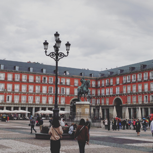 ¿De turista en la ciudad? Apúntate a esta ruta de terrazas por el puente de San José