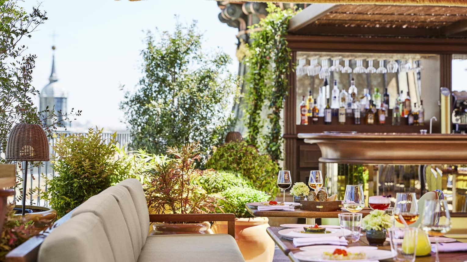 De Madrid al cielo: 5 azoteas donde ver el atardecer - Saborea Madrid