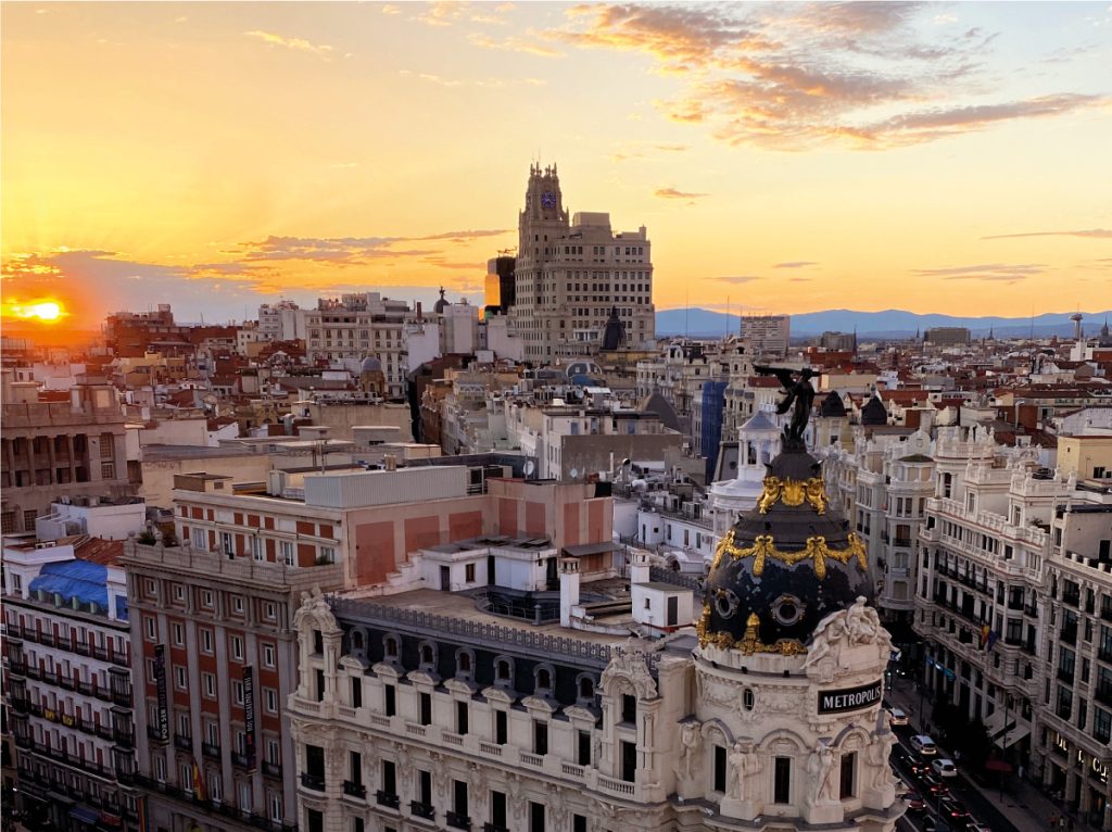 Azotea Circulo de Bellas Artes Gran Via Madrid atardecer