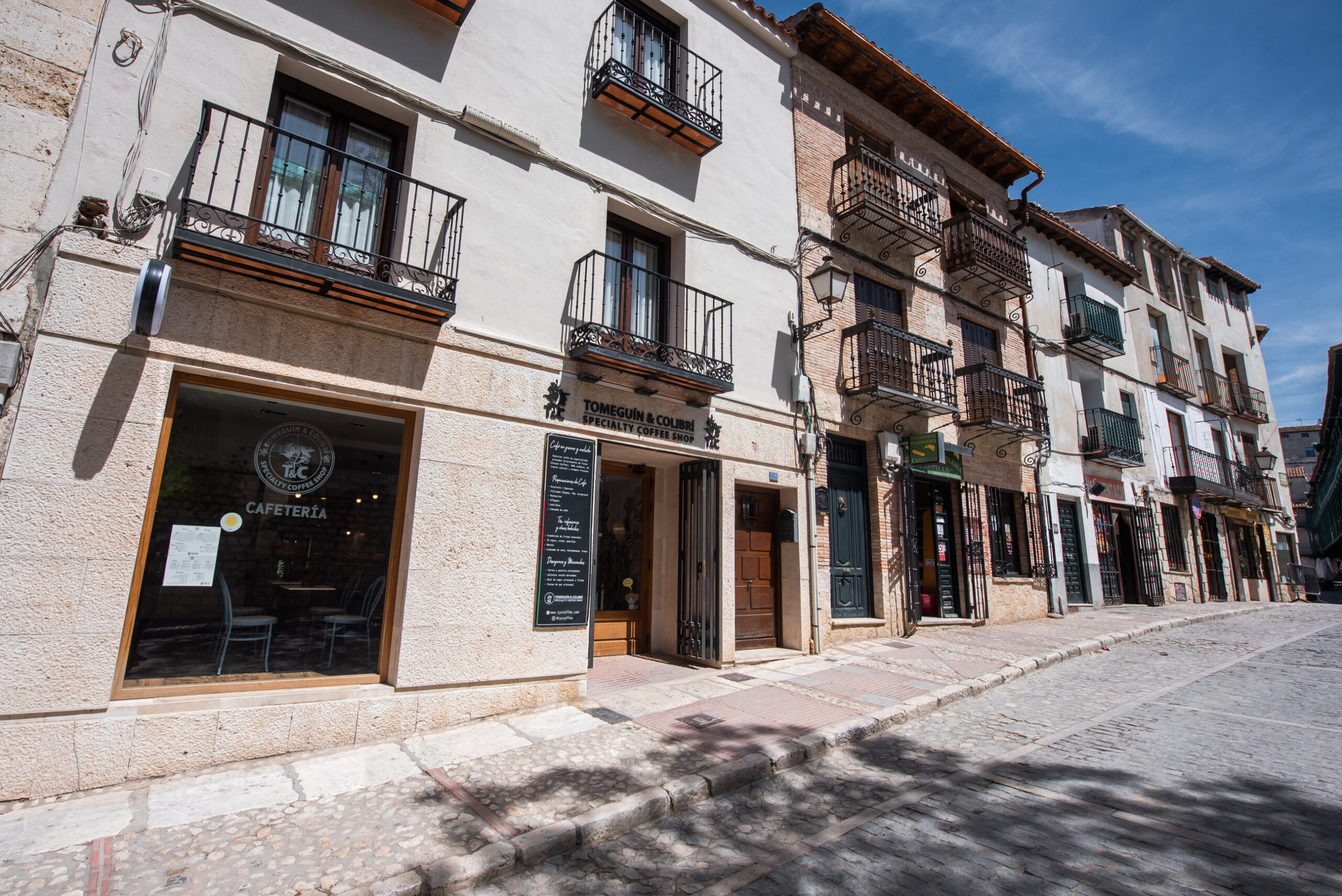 TOMEGUIN & COLIBRI SPECIALTY COFFEE SHOP - Saborea Madrid