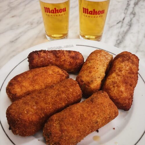 PICOTEANDO POR AHÍ