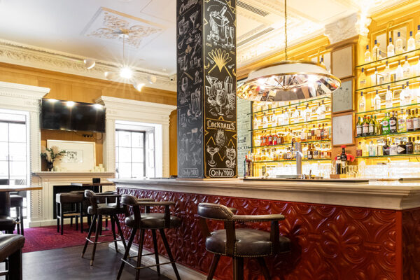 PADRINO COCKTAIL BAR