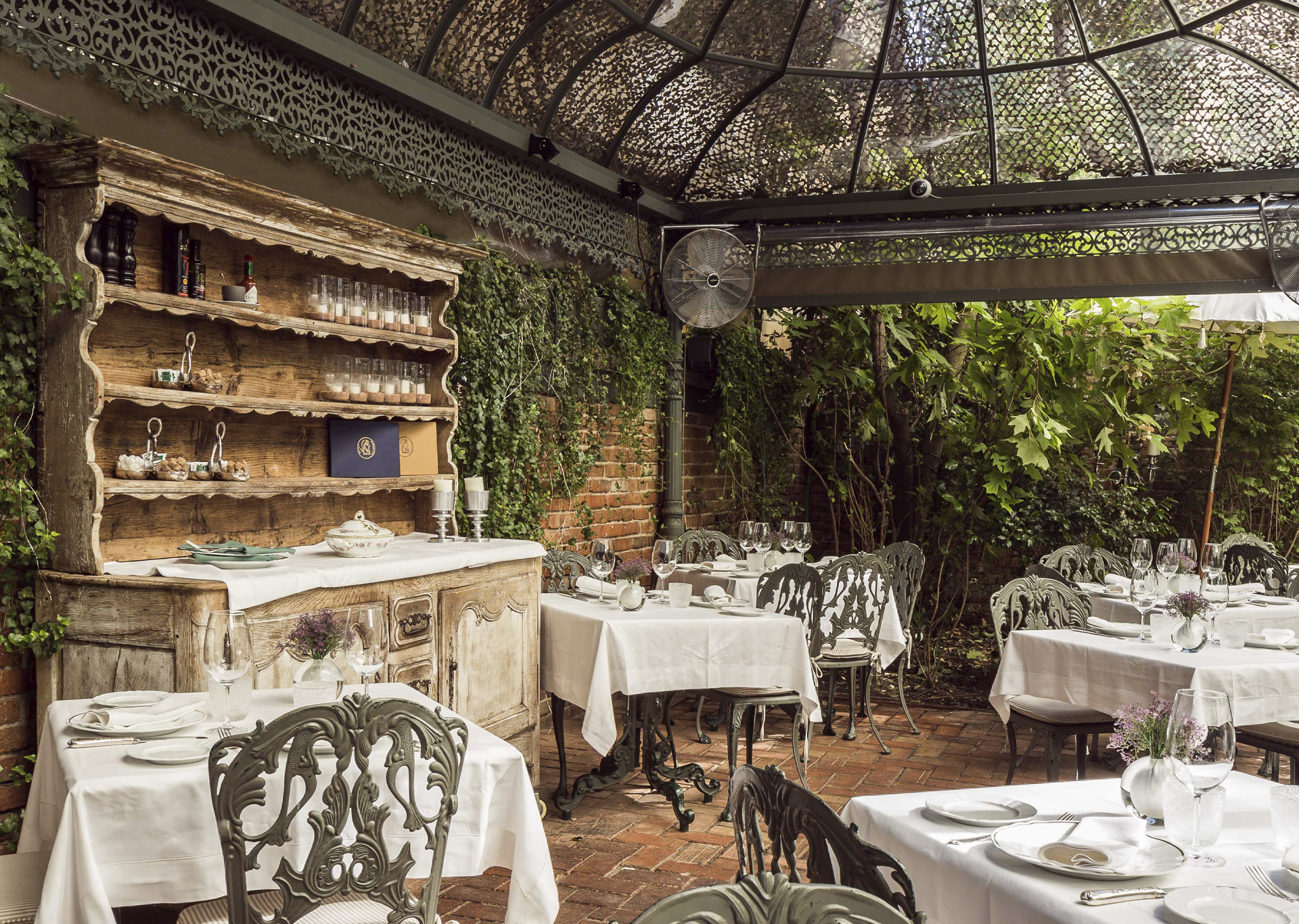 5 restaurantes con terraza chic en Madrid - Saborea Madrid