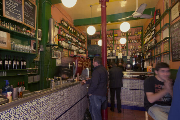 TABERNA BODEGAS RICLA