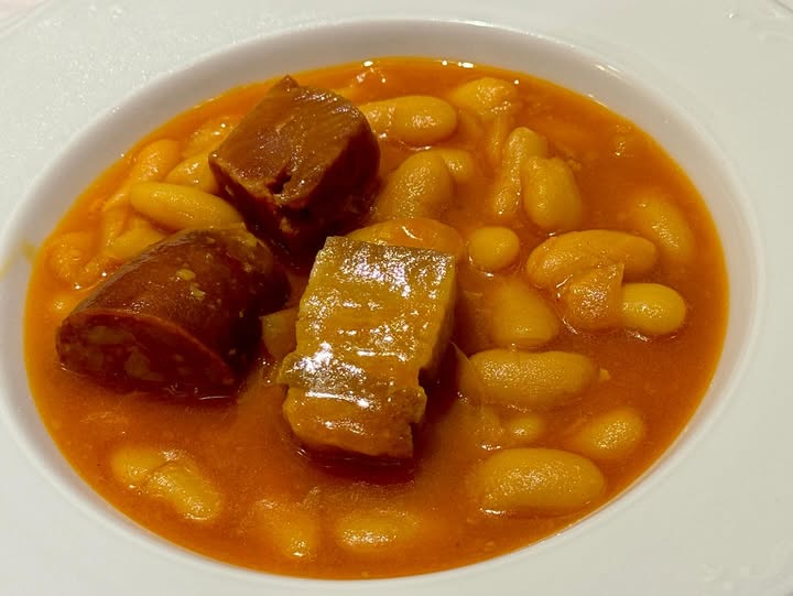 Fabada asturiana Madrid Restaurante Ferreiro