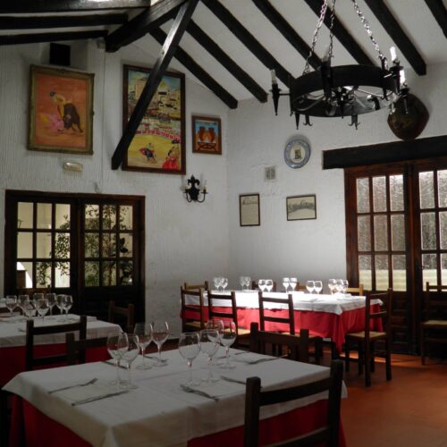 MESÓN QUIÑONES CUEVAS DEL MURCIELAGO