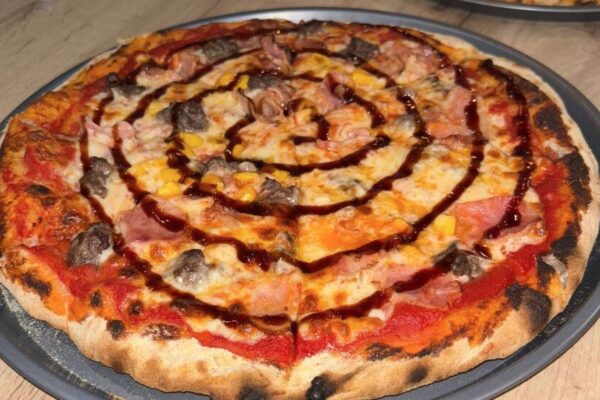 GHETTOS PIZZA BY JAVITO FT REYGAR