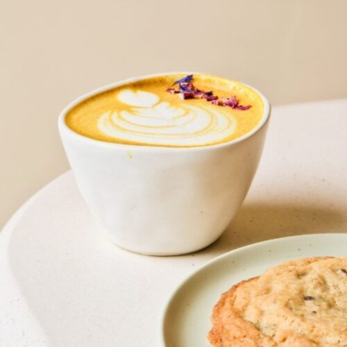 Seis cafeterías de especialidad para refugiarse del frío en Madrid