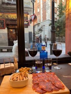 Los Garzos bar raciones