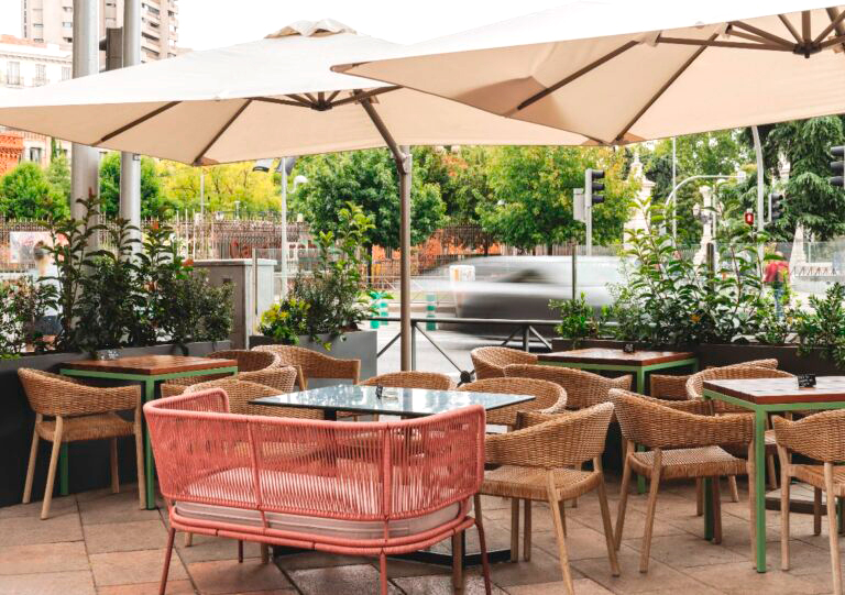 MOOI Petit Madrid terraza verano
